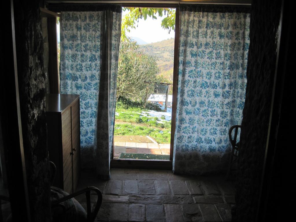 Libera Universita Di Alcatraz Casa de hóspedes Morleschio Quarto foto